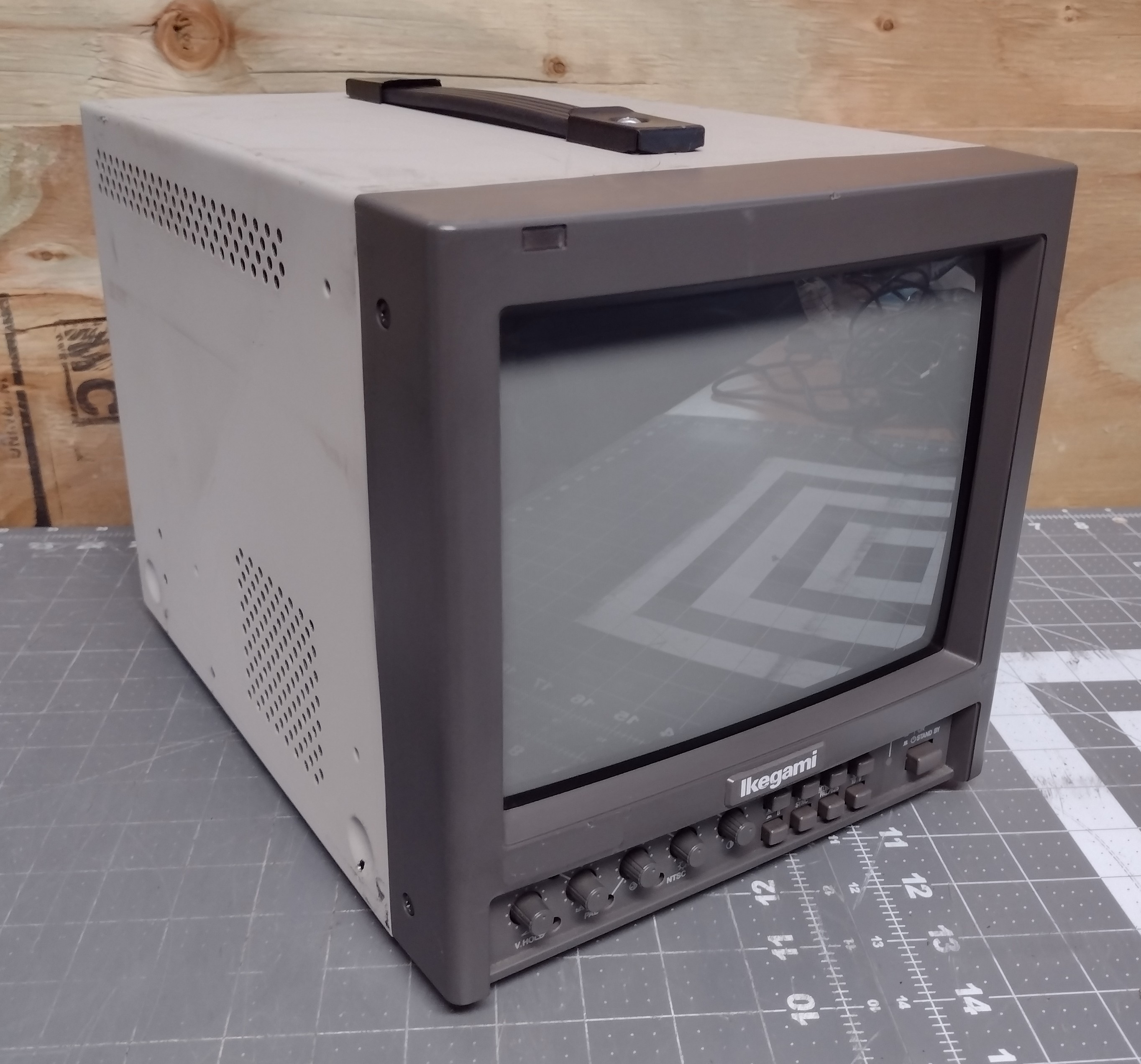 Ikegami TM9-1D | CRT Database